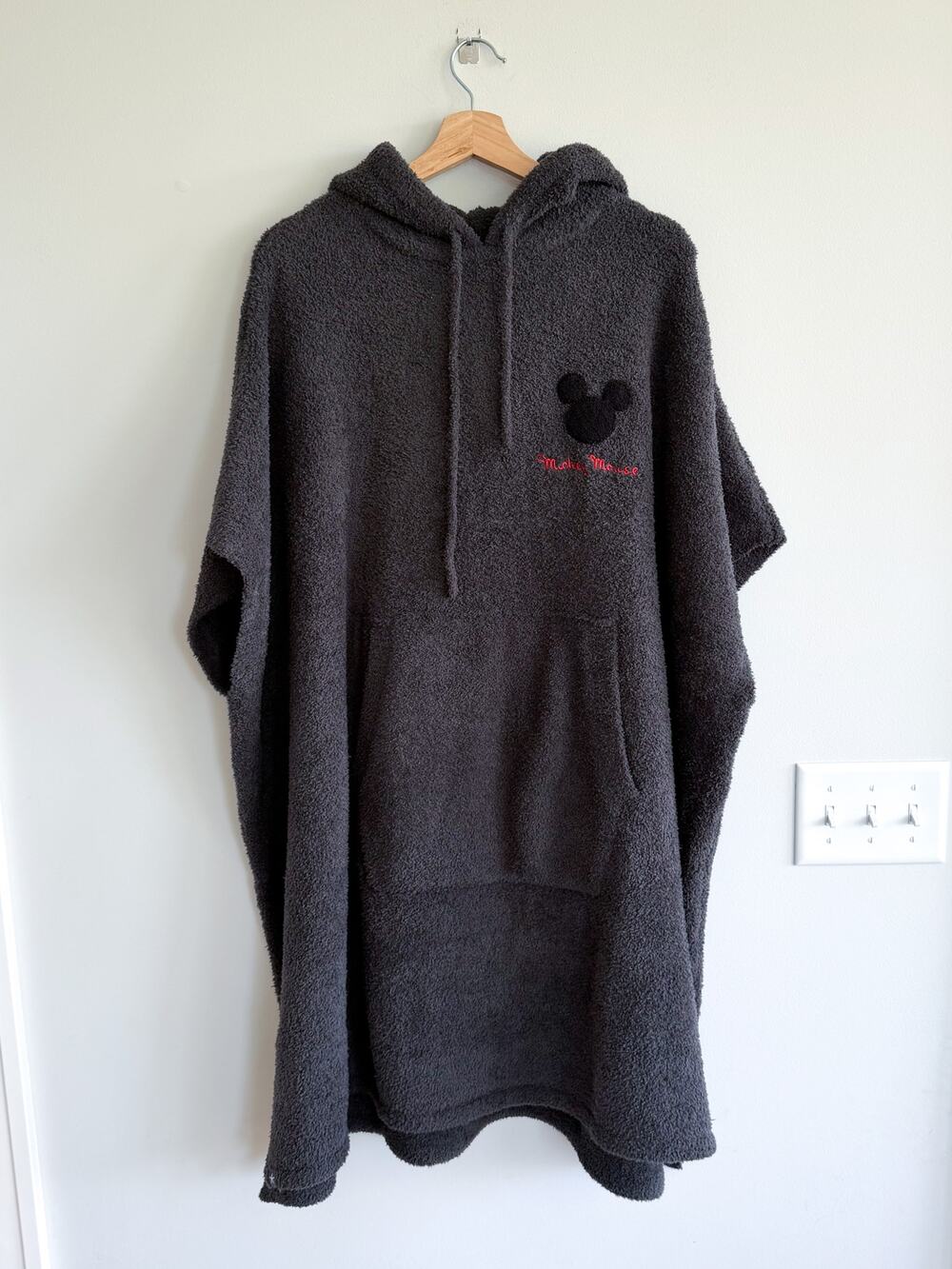 Disney Mickey Mouse x Barefoot Dreams CozyChic Hooded Poncho Gray One Size NWT